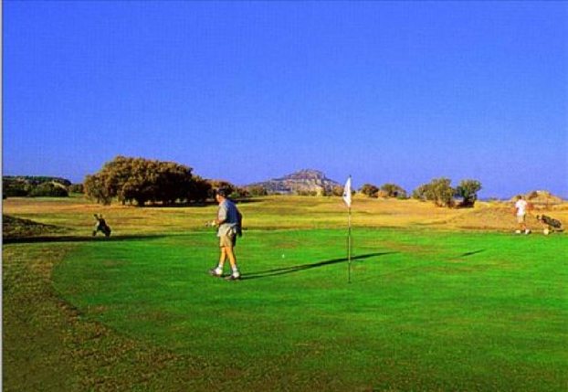 Το γκολφ Αφάντου στη Ρόδο είναι ένα από τα δέκα ακίνητα της ΕΤΑ που θα ενταχθούν στο Ταμείο Δημόσιας Περιουσίας για άμεση αξιοποίηση