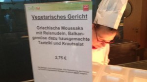 mousaka-eixe-simera-to-menou-tis-germanikis-boulis.w_l (1)