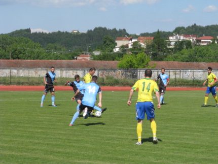 Α.Ε.Π.-Βατολάκκου-Μακεδονικός-Φούφα-11